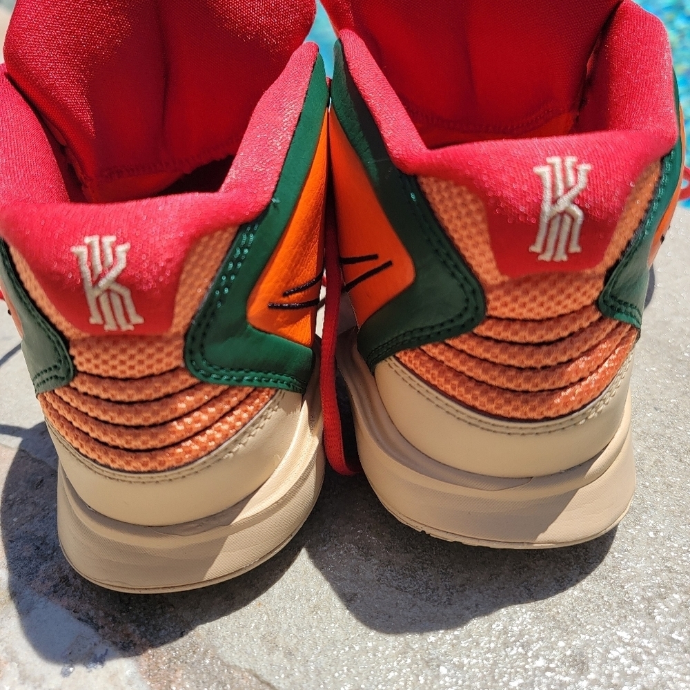 Nike Kyrie Infinity 1 World 1 People Size 6.5Y US Boys Gradeachool Size - Picture 9 of 11